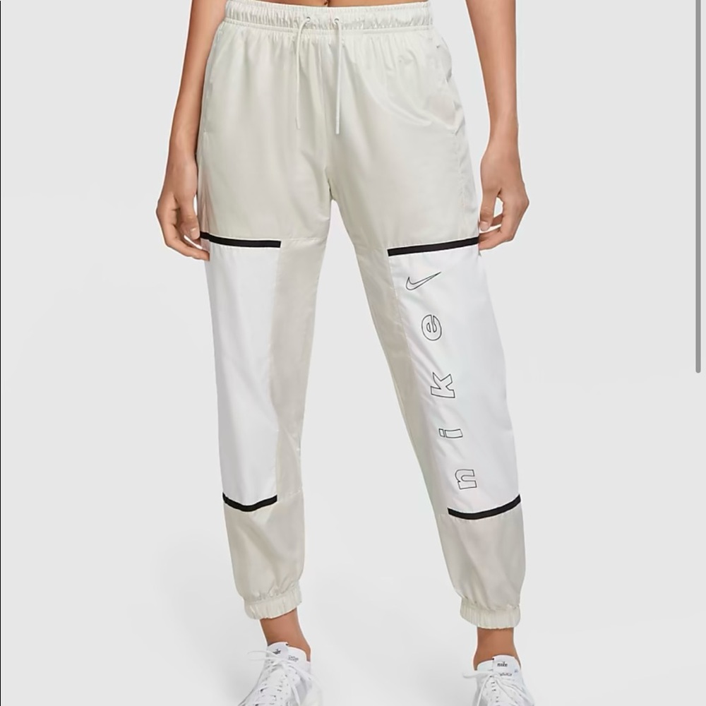 Nike Woven Pants